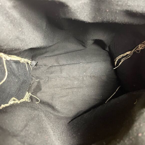 Marc Jacobs Daisy Parfums burlap gold tote bag with white faux leather straps . - Picture 8 of 13